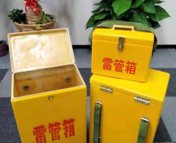 余江玻璃钢雷管箱有哪些特点